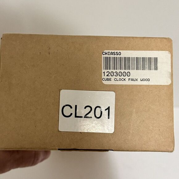 Vintage MCM Kenneth Wingard Cubic Wall Clock Faux Wood Grain Silver Hands RARE - Picture 9 of 9